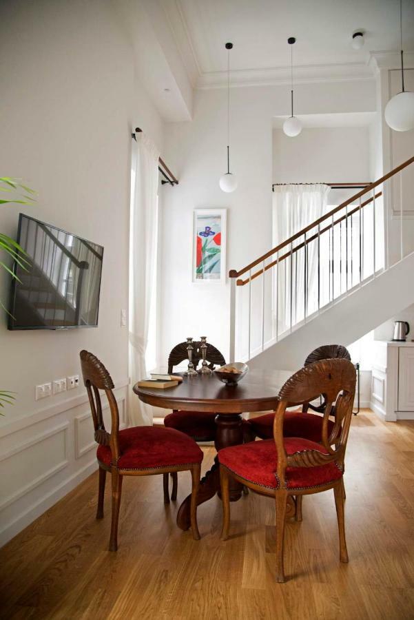 Four Streets Athens - Luxury Suites Apartments In Athens Ngoại thất bức ảnh