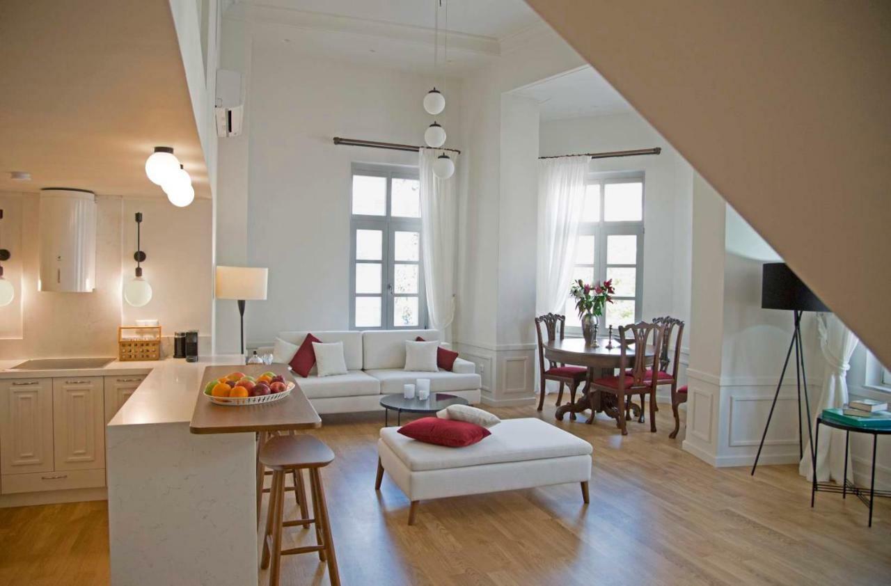 Four Streets Athens - Luxury Suites Apartments In Athens Ngoại thất bức ảnh
